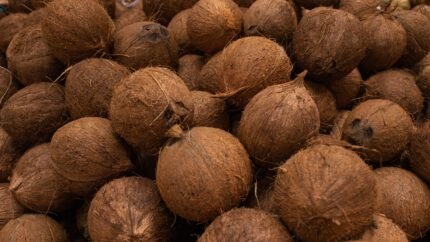 Thenga (Coconut)